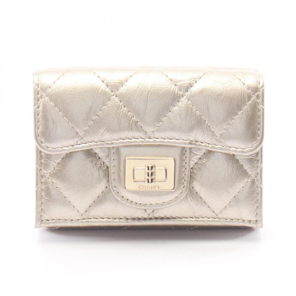 Chanel 2.55 Matelassé Tri-fold Wallet, Leather, Women's, Gold Tone, A70325